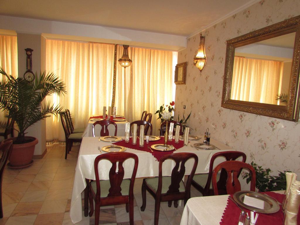 Pension Dinu Residence Timişoara Extérieur photo
