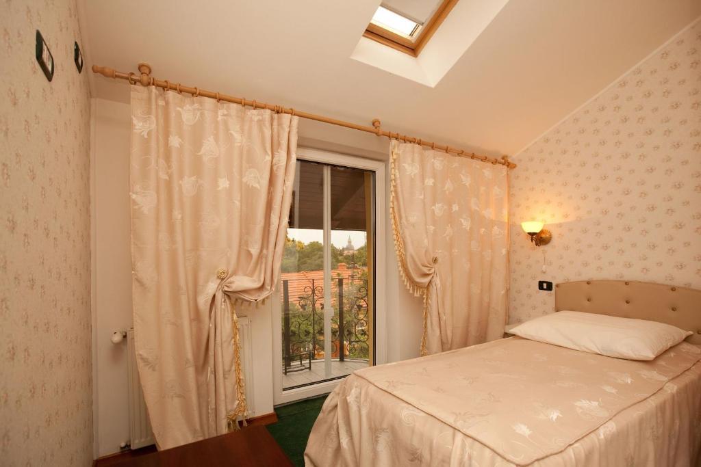 Pension Dinu Residence Timişoara Chambre photo